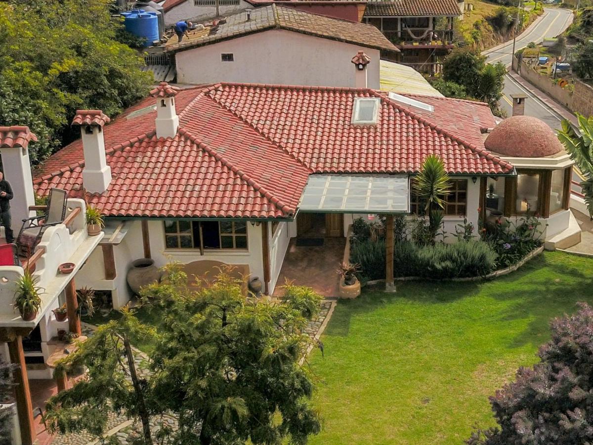 Hostal Mama Hilda Chugchilán 外观 照片