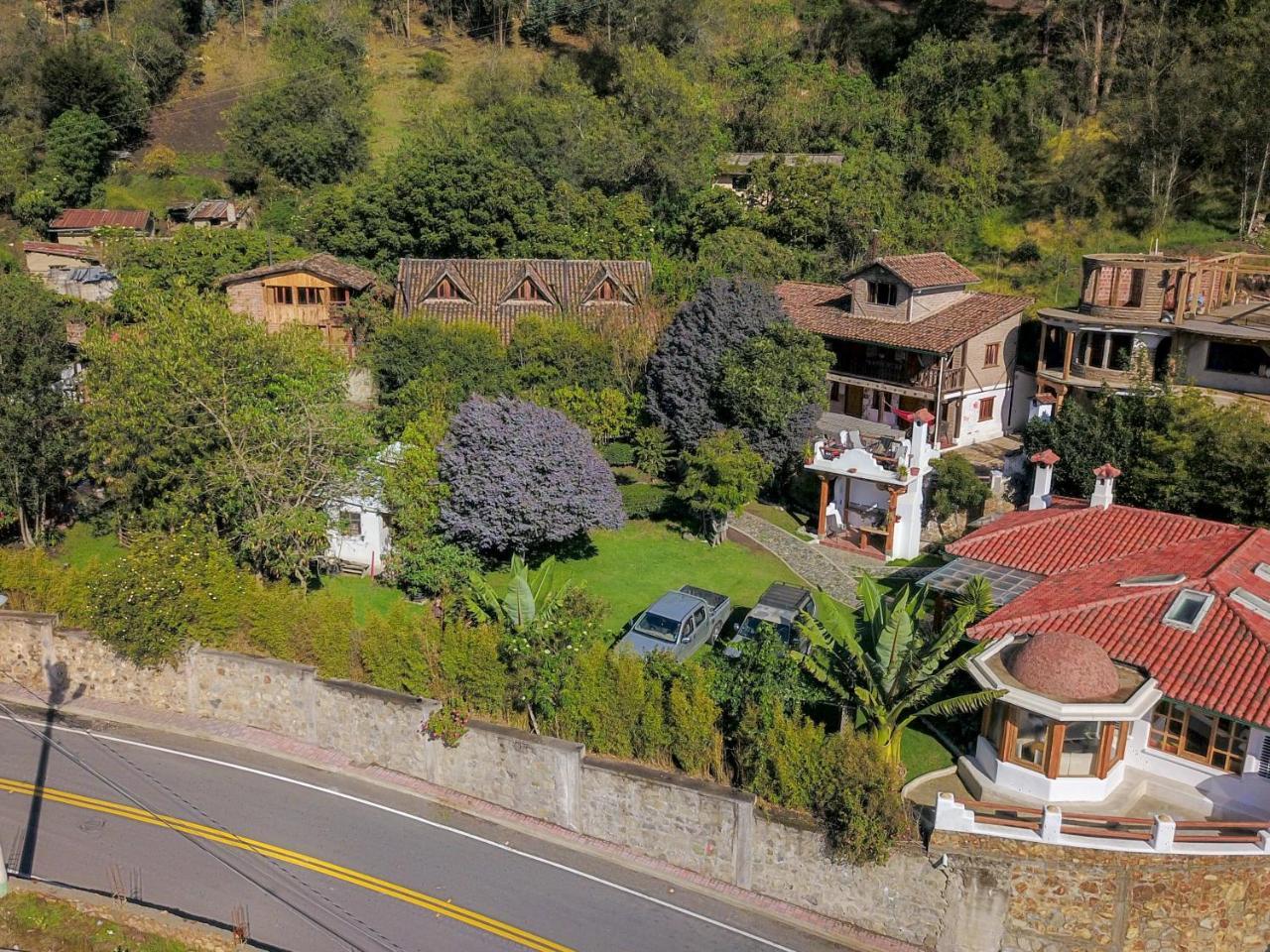 Hostal Mama Hilda Chugchilán 外观 照片